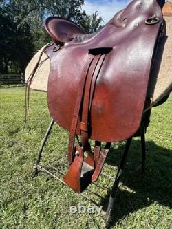Tucker Plantation Saddle 16.5 USED, Great Condition