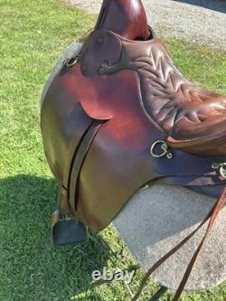 Tucker Plantation Saddle 16.5 USED, Great Condition