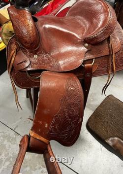 Unbranded Horse Saddle Western Leather Racing Saddle 16 Seat and 8 Gullet