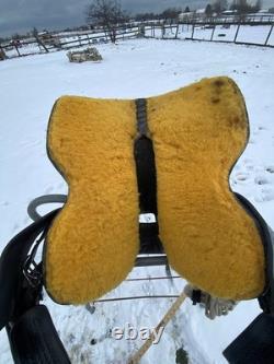 Used 12 black leather youth / pony western saddle withsuede seat