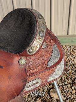 Used 13-1/2 Tex Tan Youth Western Show Saddle