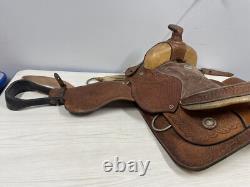 Used 13.25 Seat Western Star all-purpose saddle withrawhide cantle & pommel