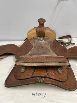 Used 13.25 Seat Western Star all-purpose saddle withrawhide cantle & pommel