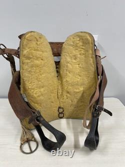 Used 13.25 Seat Western Star all-purpose saddle withrawhide cantle & pommel