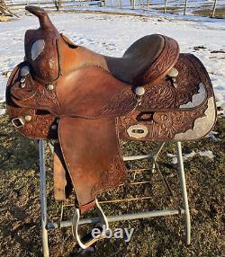 Used 15.5 tooled Western Show Saddle US made Geidel's Custom Saddlery