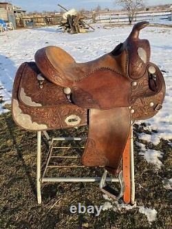 Used 15.5 tooled Western Show Saddle US made Geidel's Custom Saddlery