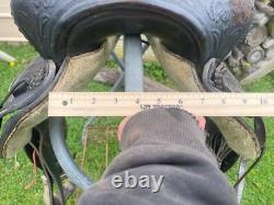 Used 15 Big WithWestern Saddlery black round skirt saddle US made