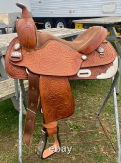 Used 15 Big horn Western Show Saddle Withsilver, tooled leather, semi bar US made