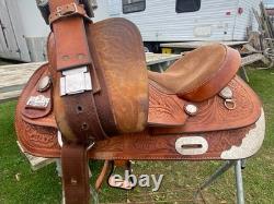 Used 15 Big horn Western Show Saddle Withsilver, tooled leather, semi bar US made