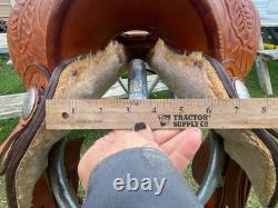 Used 15 Big horn Western Show Saddle Withsilver, tooled leather, semi bar US made