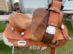 Used 15 Big horn Western Show Saddle Withsilver, tooled leather, semi bar US made