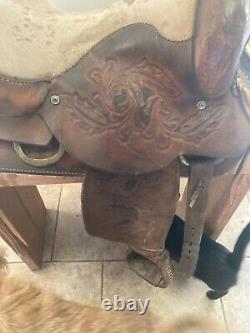 Used 15 western ranch trail saddle