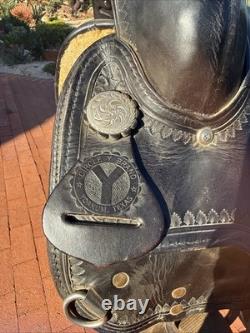 Used 16 Circle Y Park and Trail Western Saddle Regular Tree