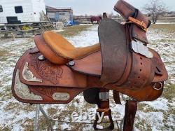 Used 16 Congress Leather close contact Western Show Saddle Withsilver US made