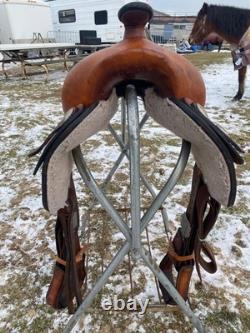 Used 16 Congress Leather close contact Western Show Saddle Withsilver US made