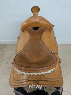 Used 16 Inch Billy Shaw western Roping Saddle 906-8874