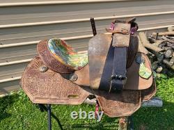 Used 16 Silver Royal cactus Western barrel saddle