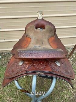 Used 16 TexTan Western reining saddle