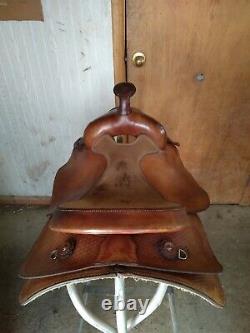 Used 16 Western Roping Saddle