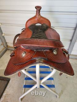 Used 18 Brown Color Leather Roping Saddle with some Tooling #1818