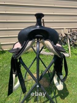 Used Abetta 14 youth/small adult pink & black synthetic Western saddle US made