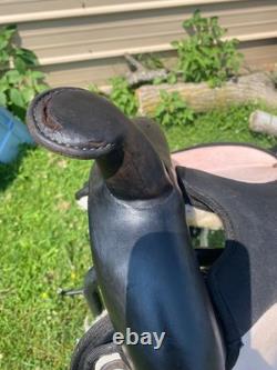 Used Abetta 14 youth/small adult pink & black synthetic Western saddle US made