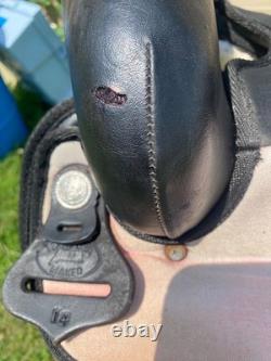 Used Abetta 14 youth/small adult pink & black synthetic Western saddle US made