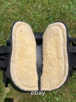 Used Abetta 14 youth/small adult pink & black synthetic Western saddle US made