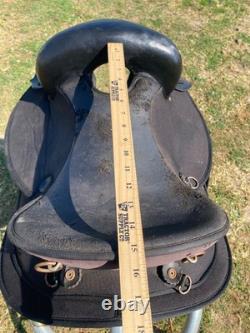 Used Abetta 15 black synthetic Western hornless Endurance saddle US made