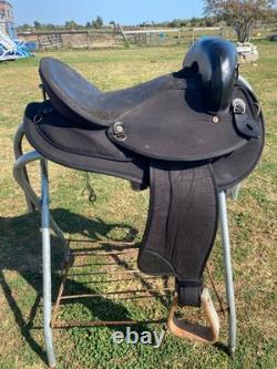 Used Abetta 15 black synthetic Western hornless Endurance saddle US made