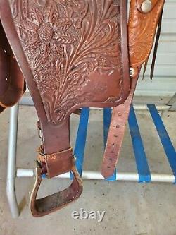 Used Older 14 Brown Leather Big Horn Western Roping Saddle withTooling