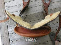 Used Roping saddle / ranch Hereford Brand 16'' seat