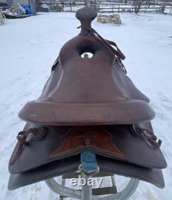 Used Simco 15.5 slick seat Western roping saddle US made