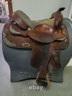 Used Tex Tan 16 Western Saddle