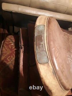 Used/Vintage 15 Rawhide & Leather Western Saddle