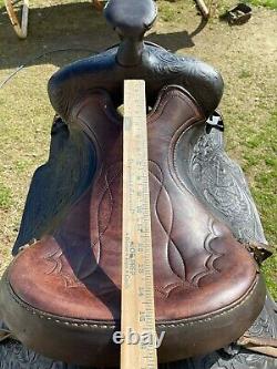 Used/Vintage 15 TexTan Western saddle withspiderweb tooling