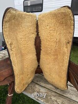 Used/Vintage 15 TexTan tooled/buckstitched Western show saddle withsilver