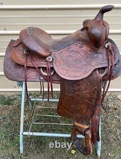 Used/Vintage 15 well made R. E. Donaho Western saddle