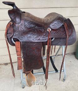 Used/Vintage 1960's G. H. Vaught 15 tooled leather Western saddle US made