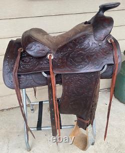 Used/Vintage 1960's G. H. Vaught 15 tooled leather Western saddle US made