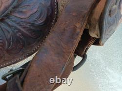 Used Western Saddle Smaller Rider SEE PICTURES/ DESCRIPTION
