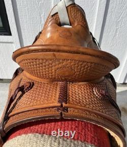 Used Y O Ranch High back Cowboy Saddle