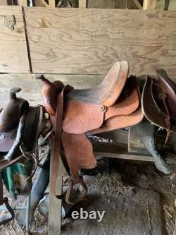Used horse saddles for sale