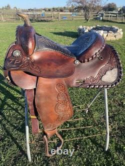 Used /vintage 15 Circle Y silver laced /tooled Western reining saddle US made Used /vintage 15 Circle Y silver laced /tooled Western reining saddle US made
