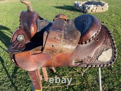 Used /vintage 15 Circle Y silver laced /tooled Western reining saddle US made Used /vintage 15 Circle Y silver laced /tooled Western reining saddle US made