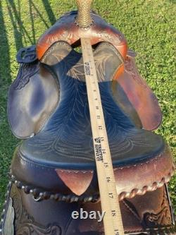 Used /vintage 15 Circle Y silver laced /tooled Western reining saddle US made