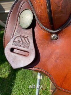 Used/vintage 15 good quality Mercedes Western show saddle US made