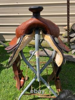 Used/vintage 15 good quality Mercedes Western show saddle US made