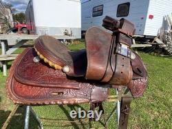 Used /vintage 15 good quality silver laced Western saddle US made