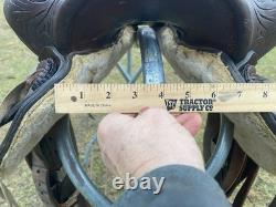 Used /vintage 15 tooled round skirt Western saddle for round withers US made
